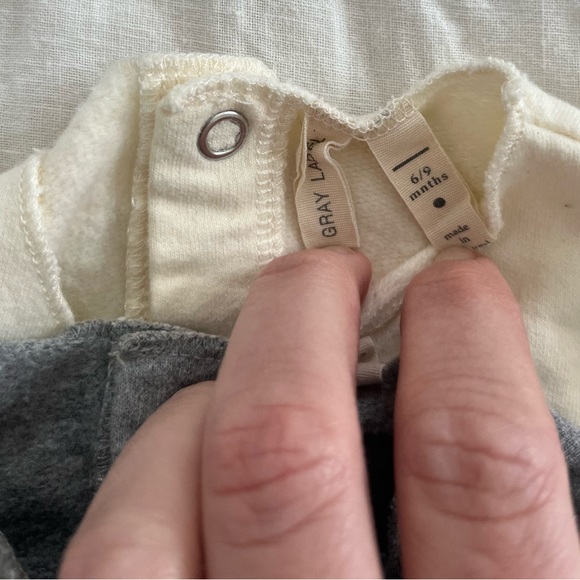 Pair of Gray Label onesie suit/rompers 6-9 months - Picture 6 of 6